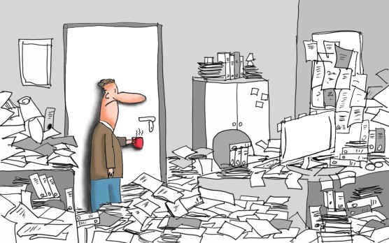 büro-chaos, aufräumen, entrümpeln, magic-cleaning